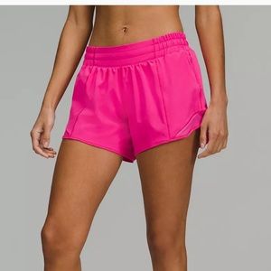 Lululemon Sonic Pink high rise hotty hot shorts